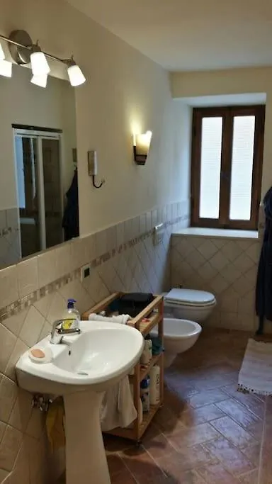 Bina'S Apartment Volterra 0*,  Italy